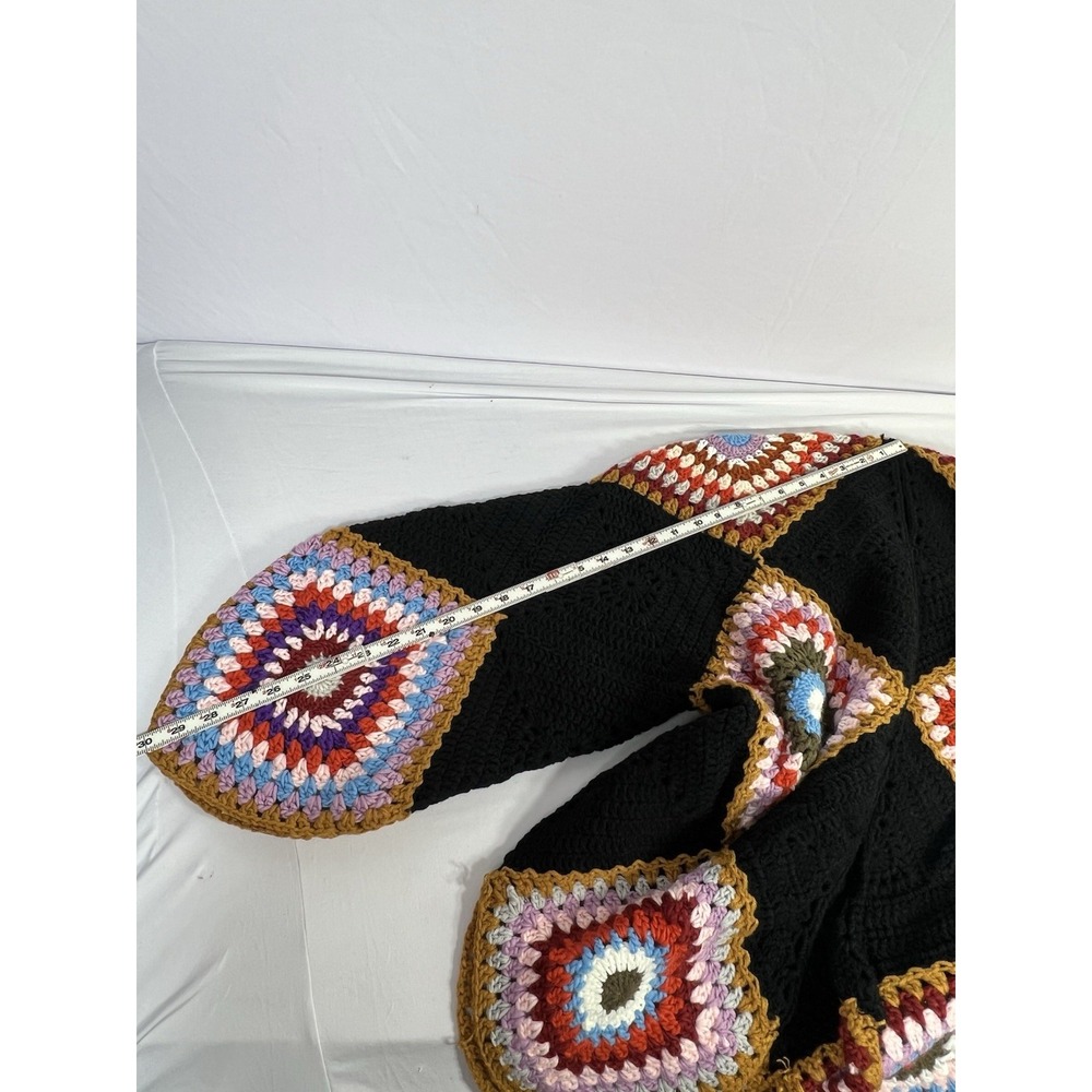Simply couture Colorful Crocheted Cardigan One Size - Picture 10 of 11